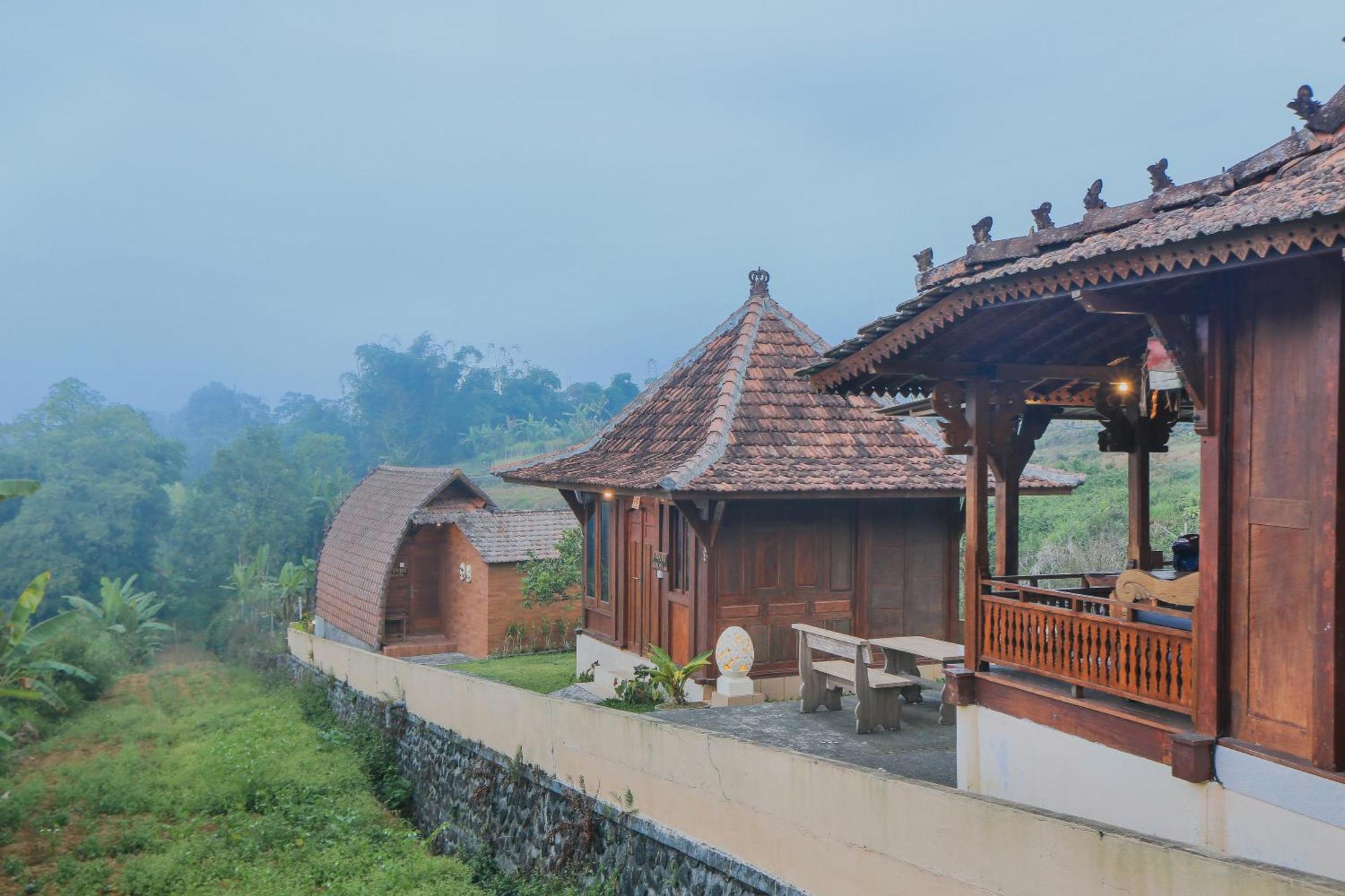 Tunjung Sari Villa Bedugul Bedugul  Exterior foto
